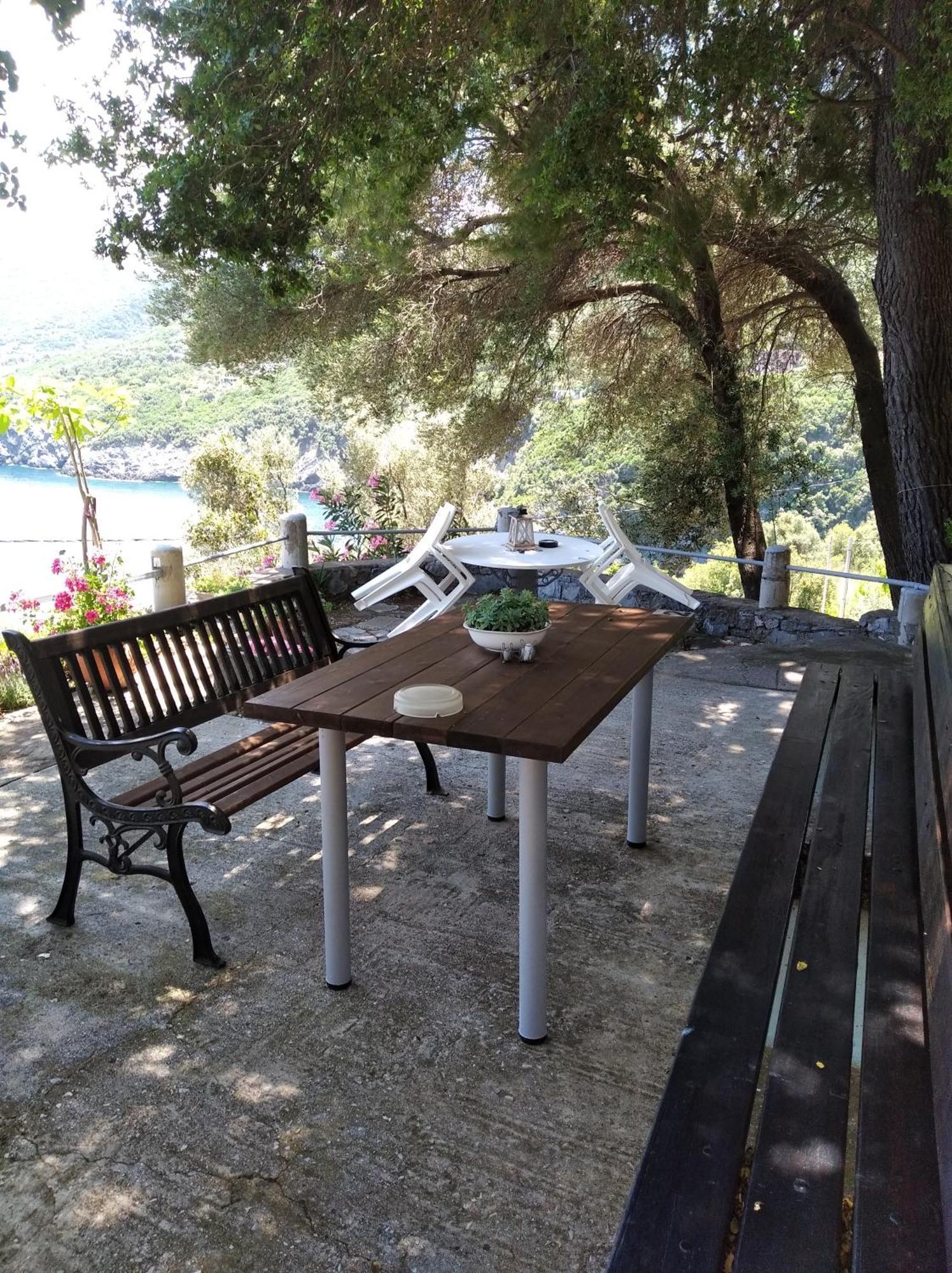 Andreas' House #Dialiskari4# Apartment Limnionas  Ngoại thất bức ảnh